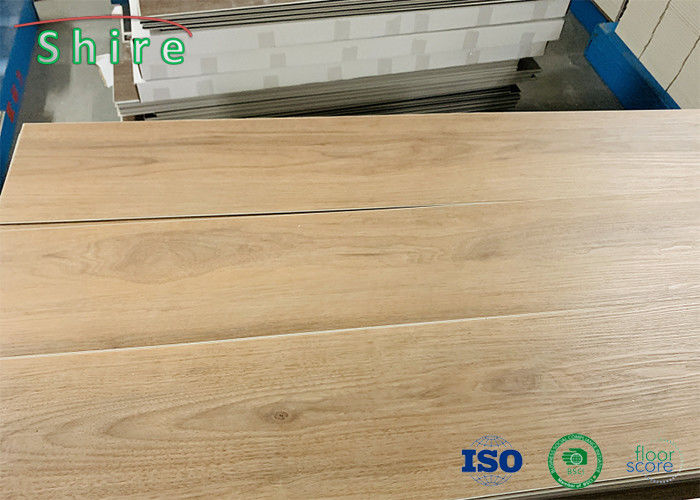 OEM SPC Viny Plank L Flooring , Rigid Core Vinyl Plank 4.0mm / 5.0mm Thickness