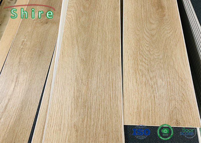 Wood Grain SPC Vinyl Flooring Covering No Harmful Emission Water Proof