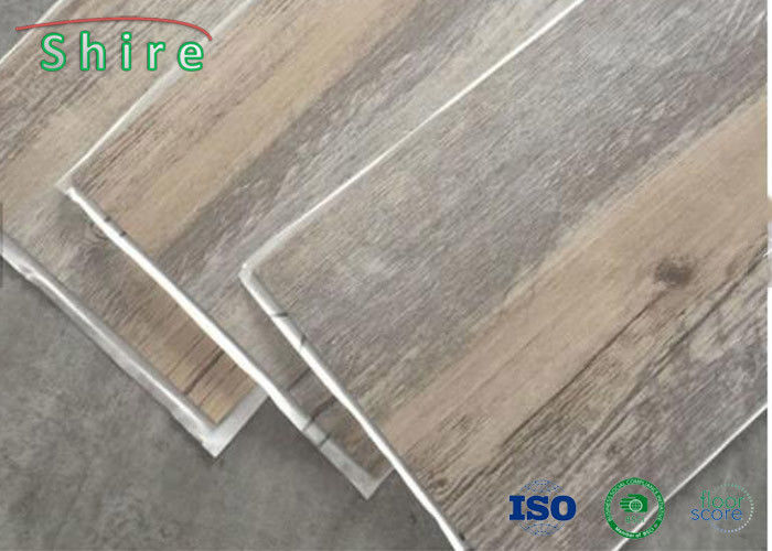 Customized Color Luxury Vinyl Tile Flooring With Good Dimension Stability For Living Room